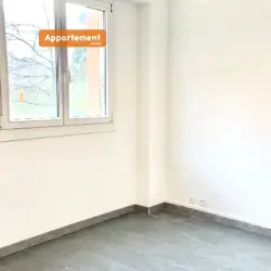 Appartement 2 pièces 43 m2 Paris 20 à louer