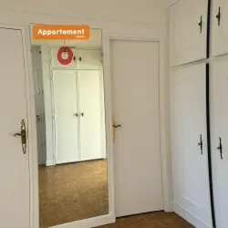 Appartement 2 pièces 58,65 m2 Paris 16 à louer