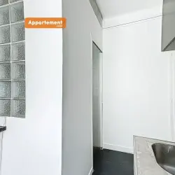 Appartement 1 pièce 27,68 m2 Paris 14 à louer