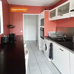 Appartement 3 pièces 70,95 m2 Lyon 8 à louer