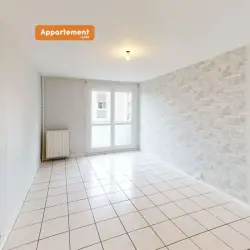 Appartement à louer 2 pièces Saint-Étienne