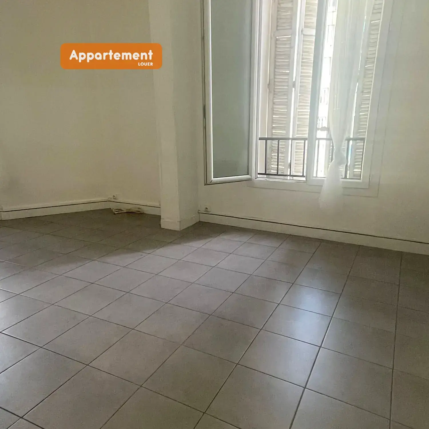 Appartement à louer 1 pièce 32