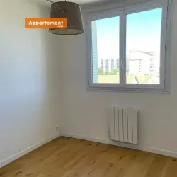 Appartement 3 pièces 74 m2 Marseille 8 à louer