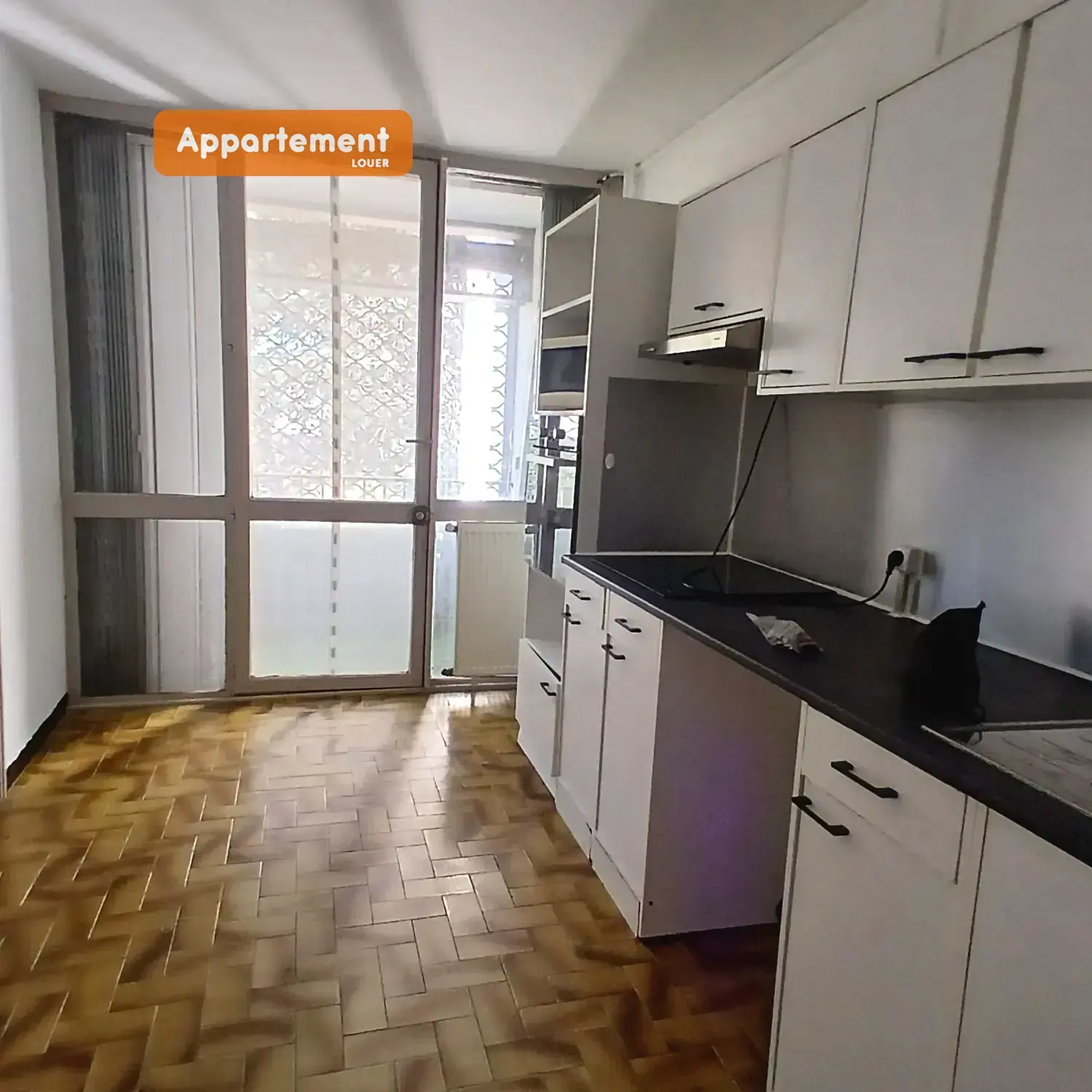 Appartement à louer 4 pièces 79