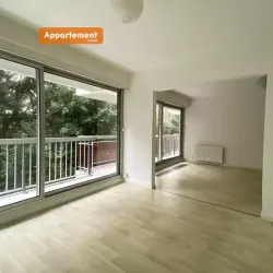 Appartement 3 pièces 83 m2 La Rochelle à louer